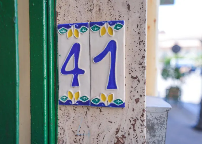 Cafe Latino Πανσιόν 4*