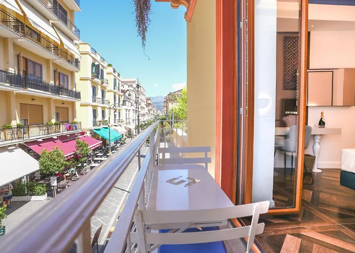 Cafe Latino Guest house