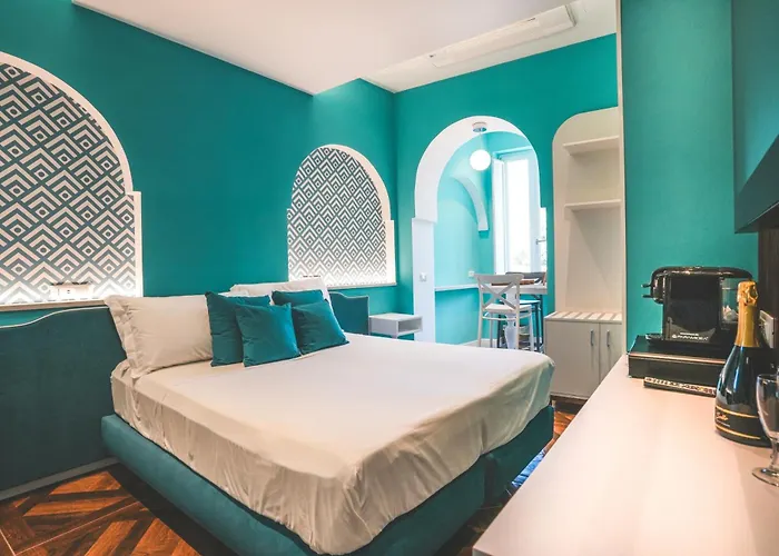 Cafe Latino Guest house 4*