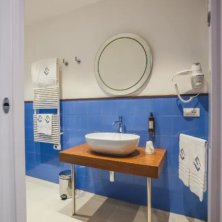 Cafe Latino بيت ضيافة سورينتو