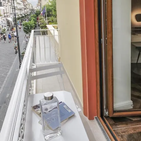 بيت ضيافة Cafe Latino 4*