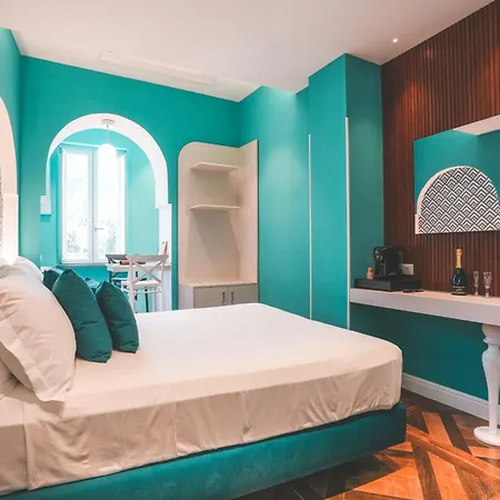 Cafe Latino Konukevi