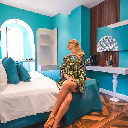 Cafe Latino بيت ضيافة سورينتو