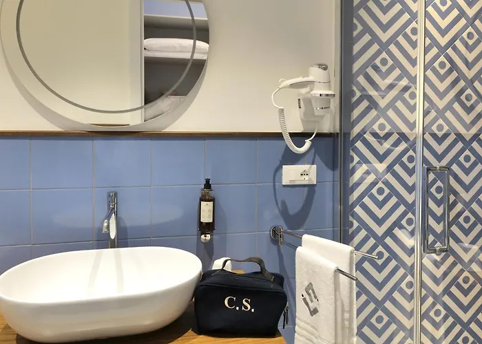 Konukevi Cafe Latino 4*