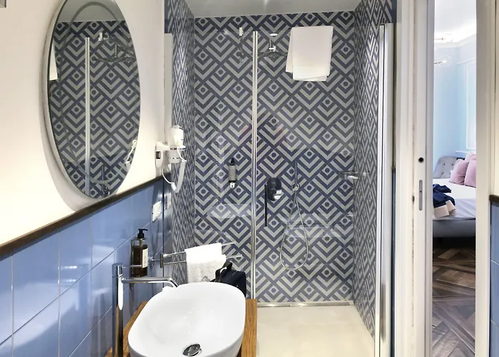 Cafe Latino Gasthof 4*